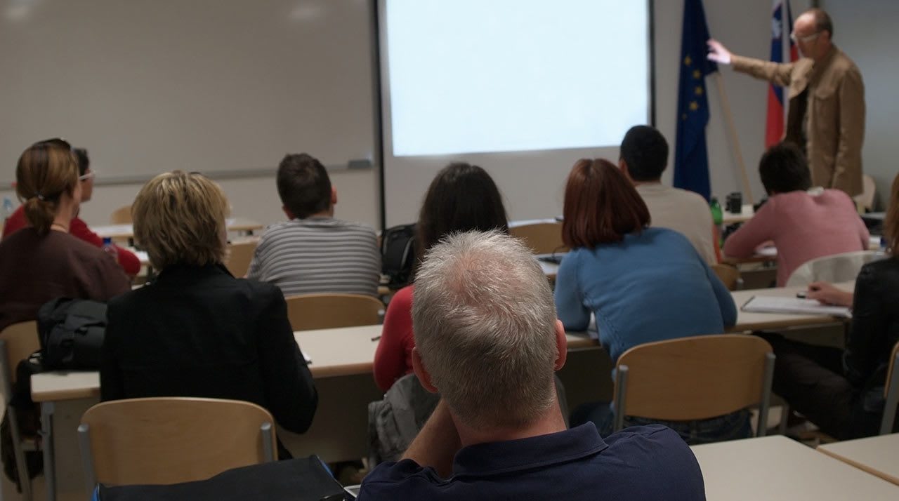 people in meeting