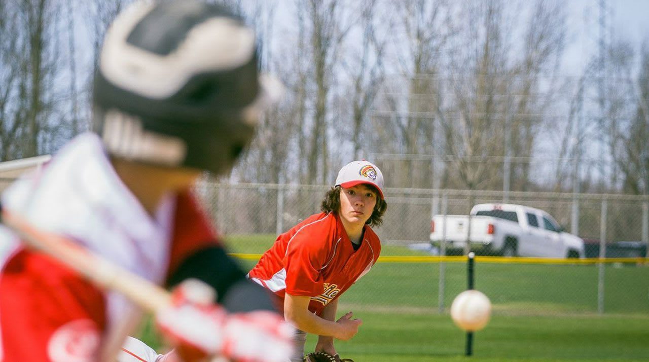 pitcher throwing