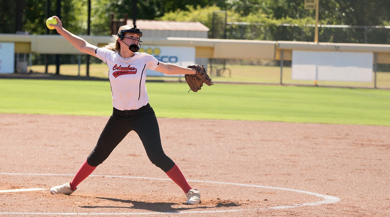 softball pitcher
