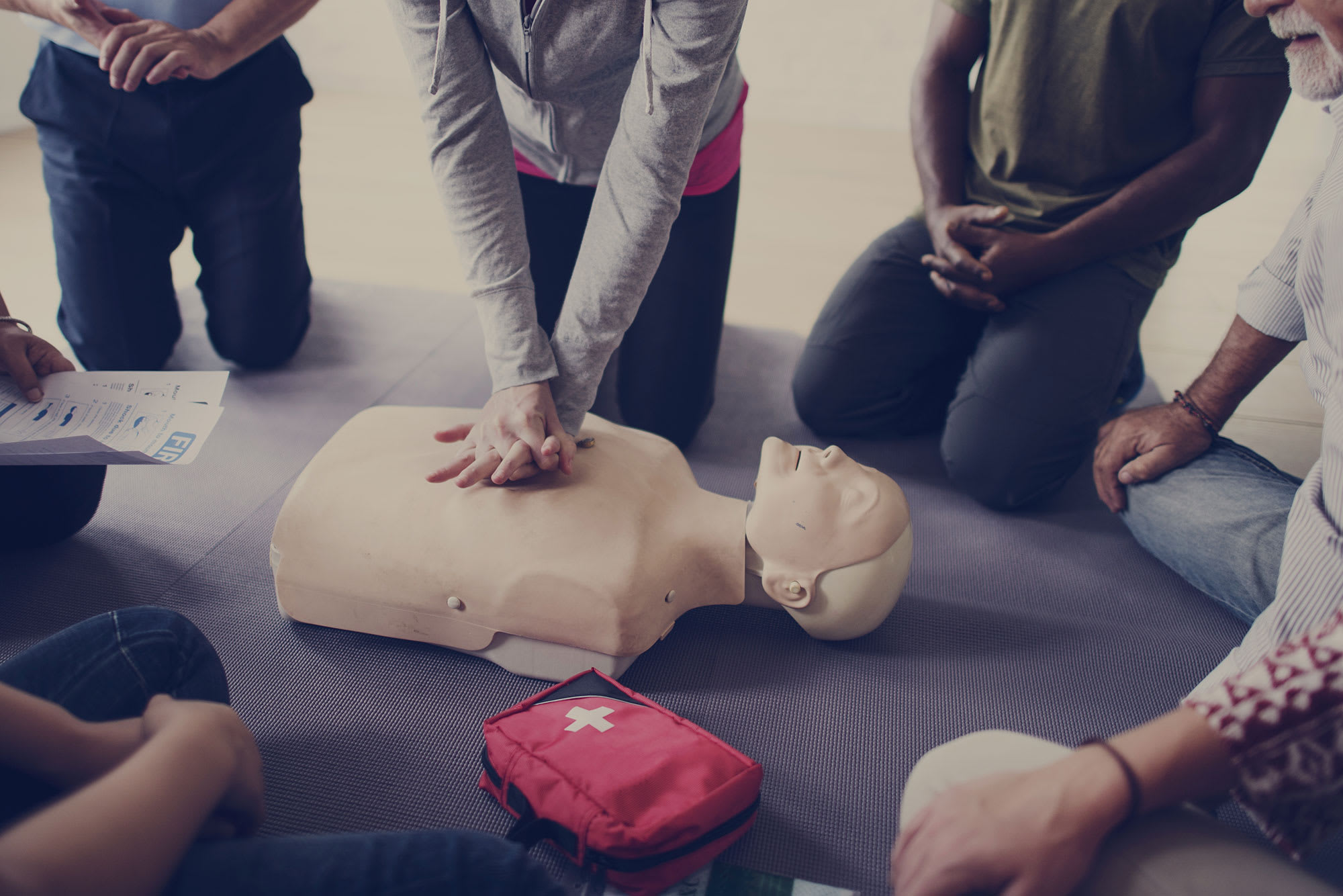 first-aid-training-session