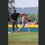 japan third basemen throwing ball
