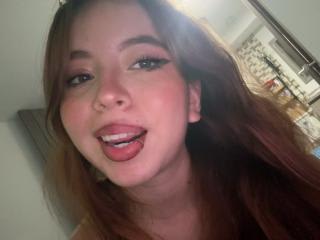 KattyHards's Live Webcam Chat Room