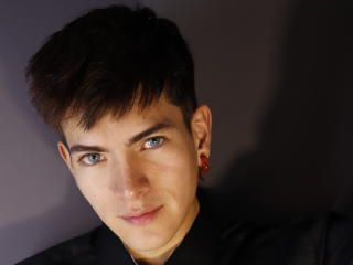 Archangel69's Live Webcam Chat Room