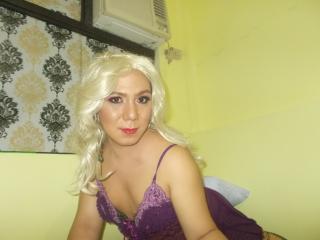 SpicyClaudyTS's Live Webcam Chat Room
