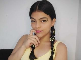 LeanBomy's Live Webcam Chat Room