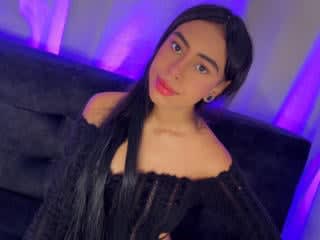 SiennaVance's Live Webcam Chat Room