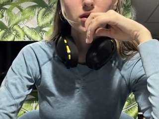 NarcisaBeazer's Live Webcam Chat Room