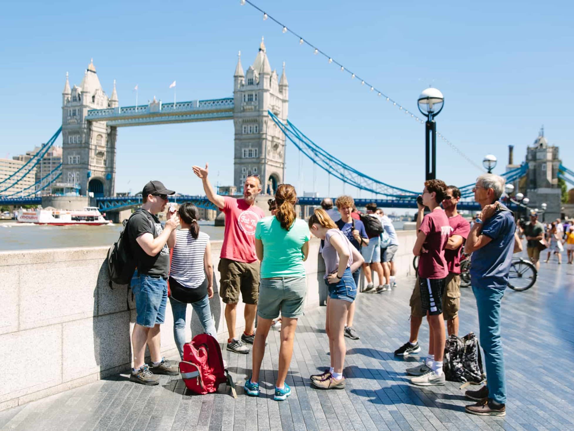 Small Group River Thames Bike Tour