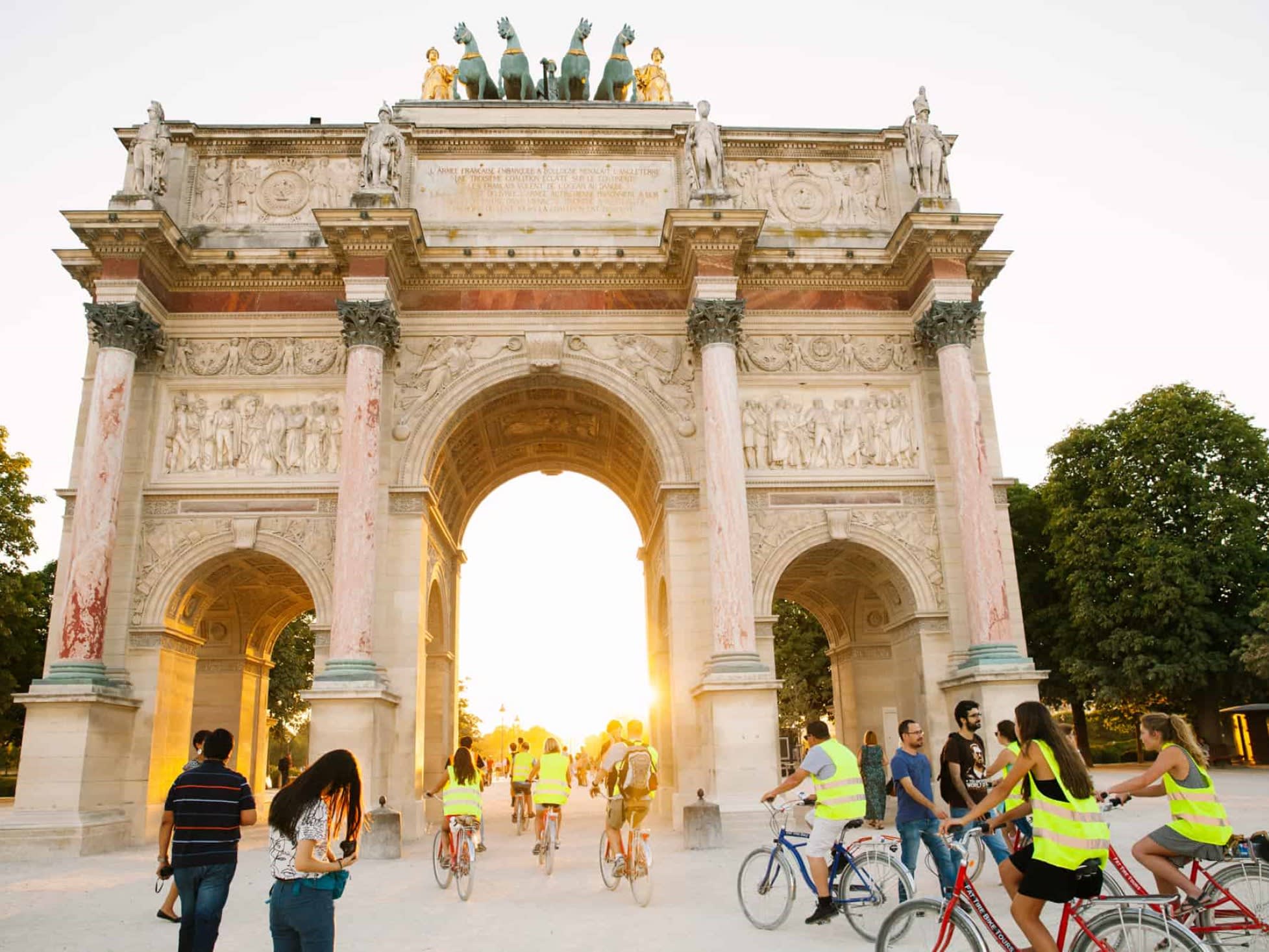 Paris Night Bike Tour