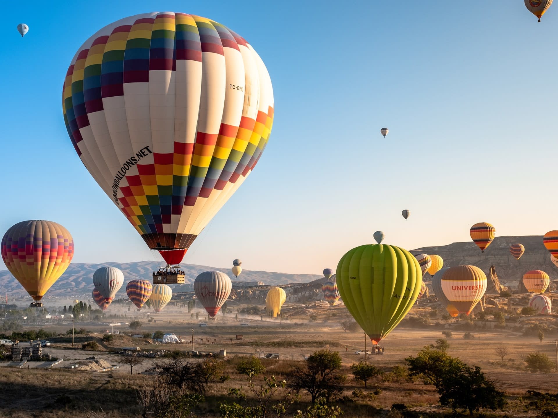 Product 1: Morning Hot Air Balloon Ride including breakfast