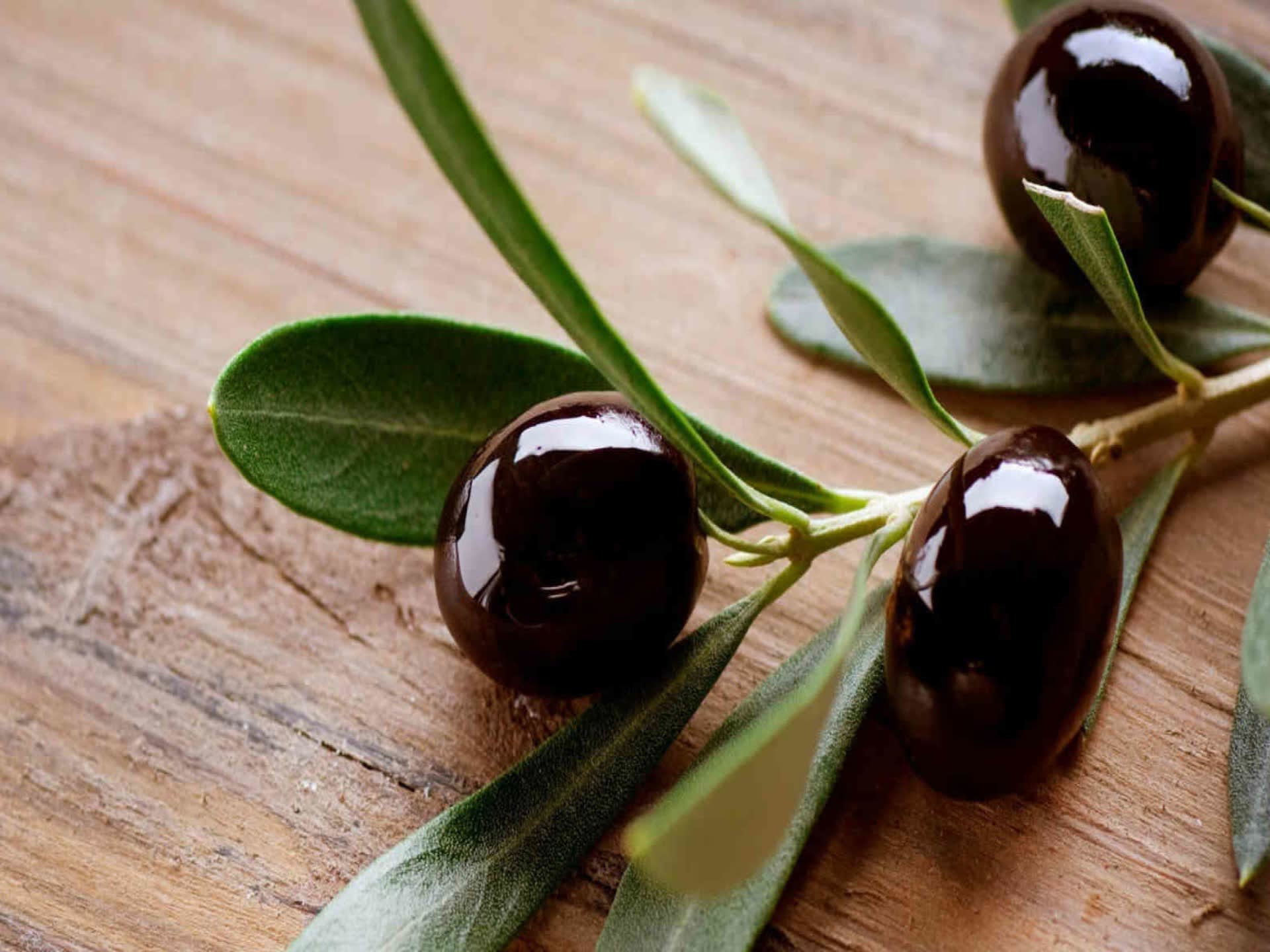 Corfu Old Town Tour with Olive Oil Tasting