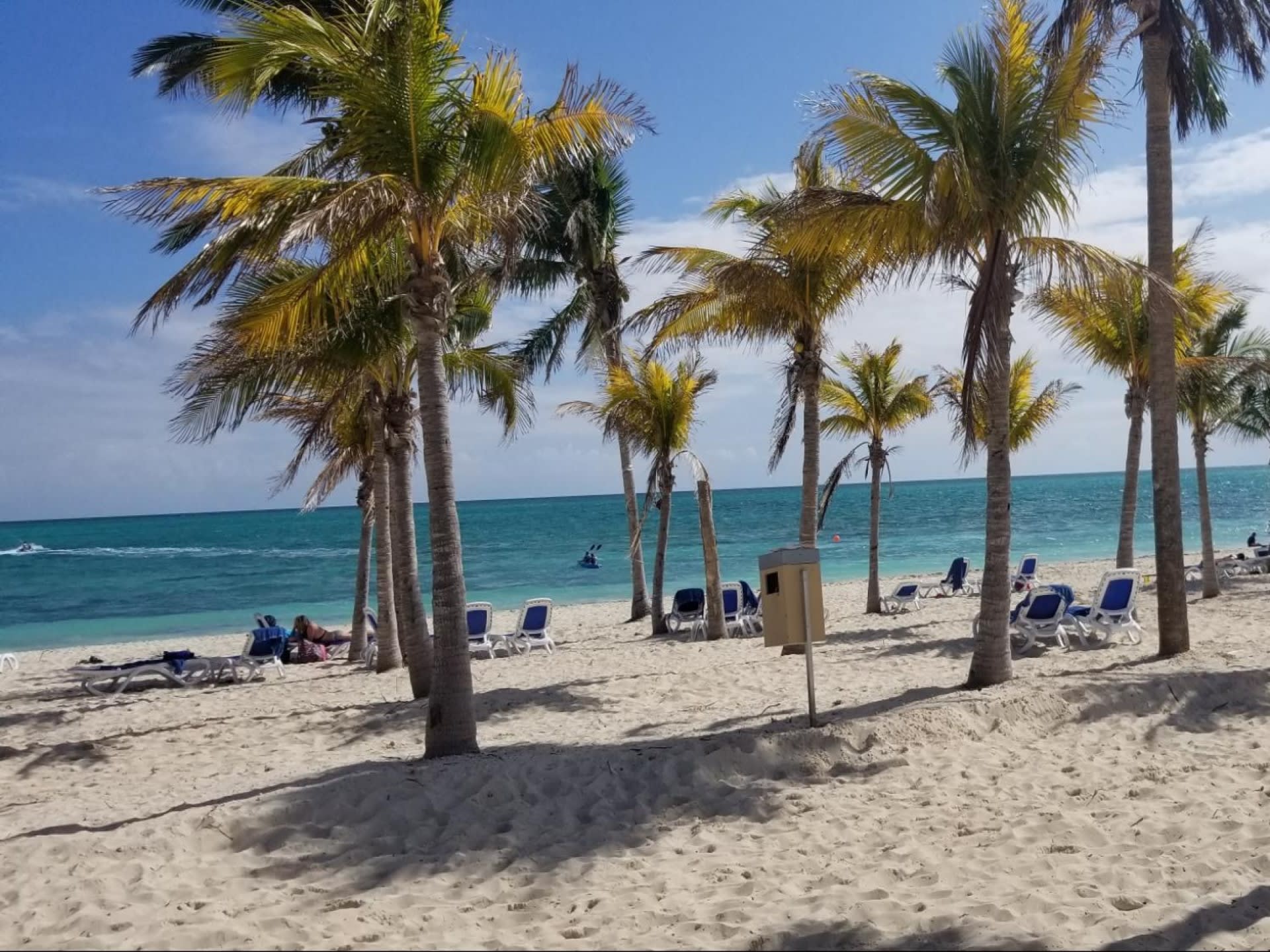 Ferry Tickets to Freeport, Bahamas Economy Premium