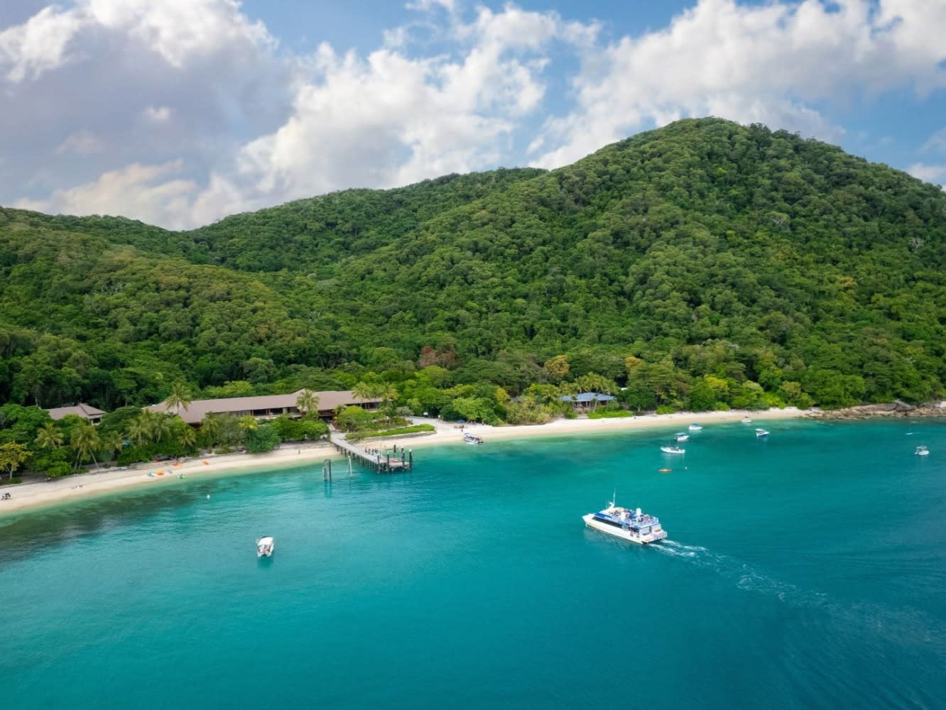 Fitzroy Island Full Day Tour - 2pm Return