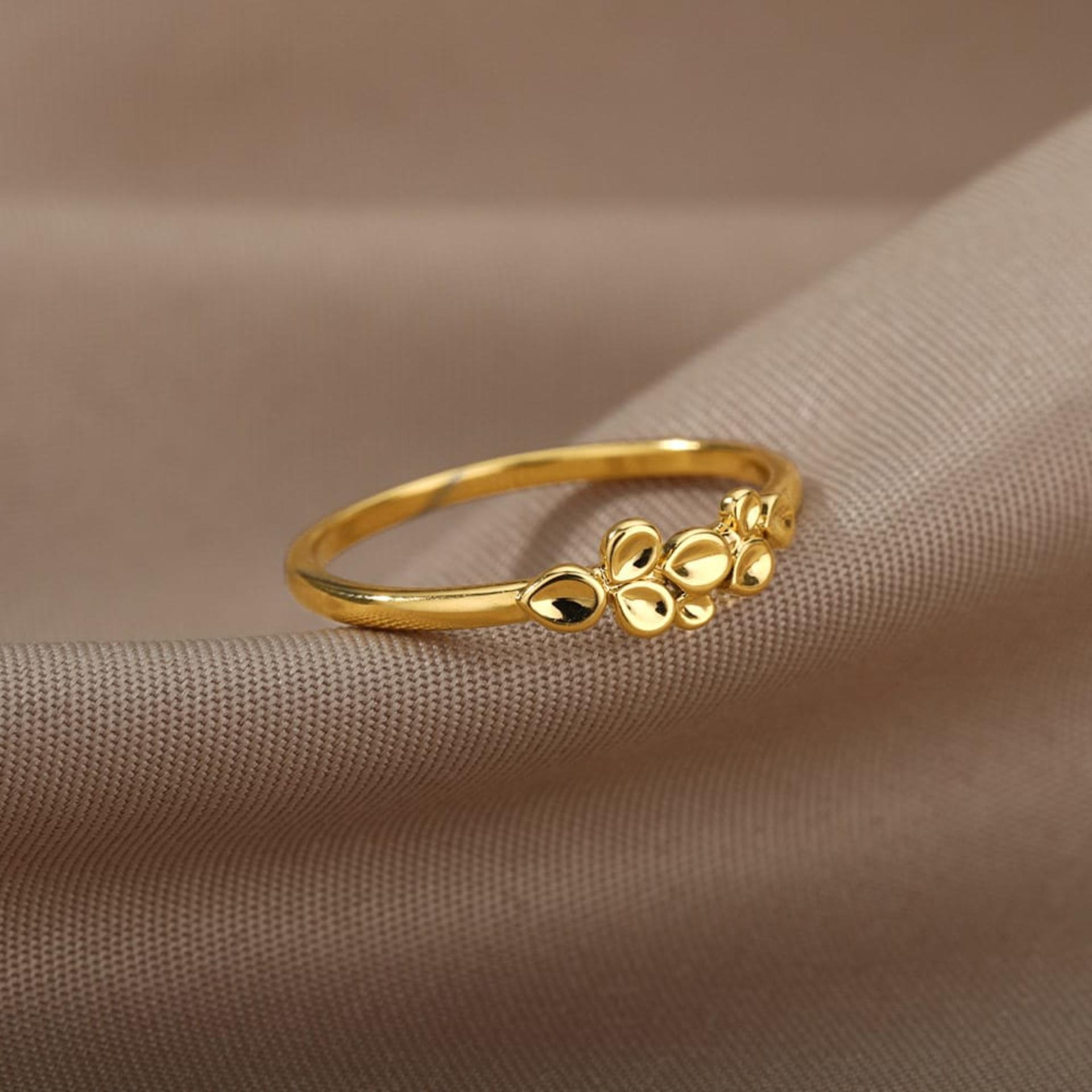【Surprise Price】Simple Leaf Shape Ring 18K Copper Gold Plated Women's Ring Closed Finger Ring Fashion Jewelry alternate