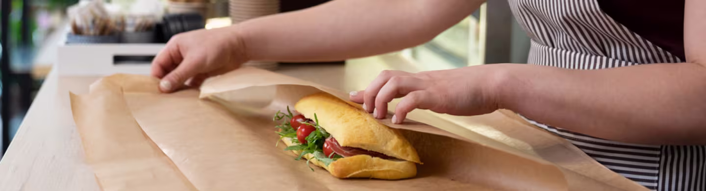 LLBG BLOG 1 3840 x 1080 04