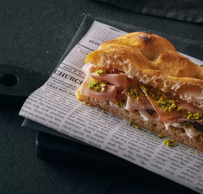 Poland / Blog / Street food / Product Categories / Schiacciata