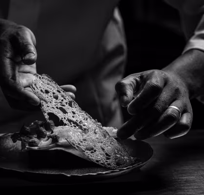 Denmark / Concept / Artisan & Rustic Touch / USPs / Skiller sig ud visuelt