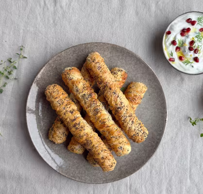 Sweden / B2C / Recipe List / Citronyoghurt till Börek Feta Cheese – fräsch, elegant och levande