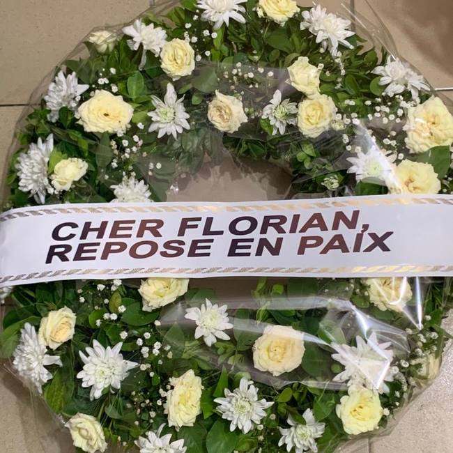 Couronne deuil, Repose en paix