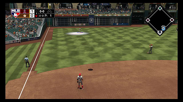 a large baseball icon indicating where a fly ball will land in the outfield in MLB The Show 18