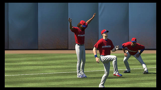 players stretching before the game in MLB The Show 18