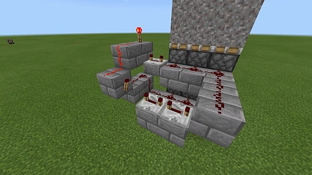 Minecraft How To Build A Working Portcullis For Your Castle Entrance Minecraft How To Build A Working Portcullis For Your Castle Entrance