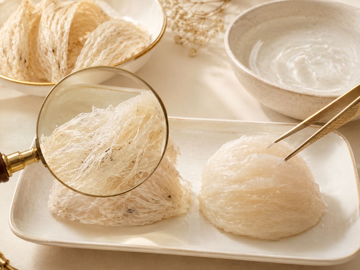 Cách phân biệt yến sào thật giả