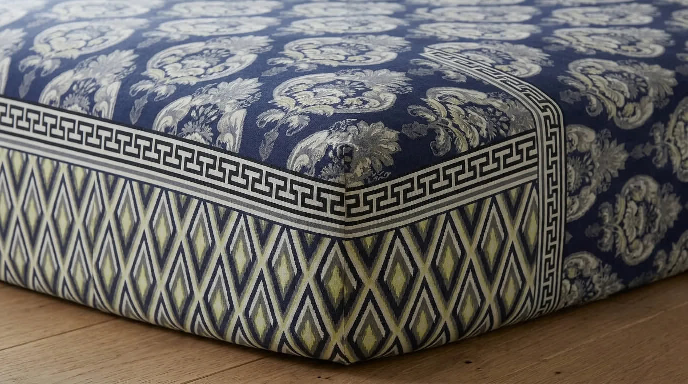 Navy Blue Damask-Bedsheet Pair - Baytak Noor