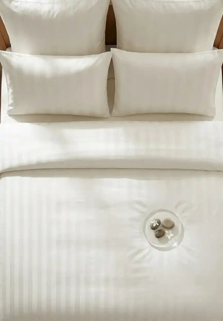 Plain Cream-Bedsheet