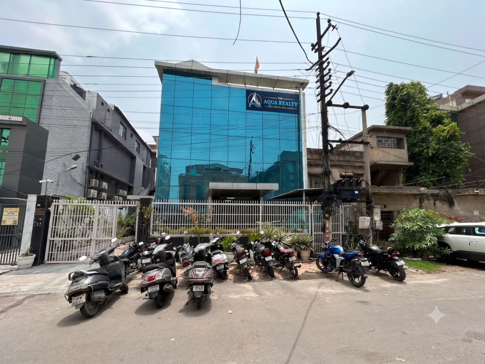 Factory for Rent Sector 4 Noida