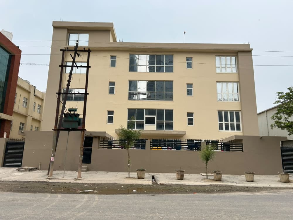75,000 to 1 Lac Square Feet Premium Industrial Facility for Rent in Sector 140A