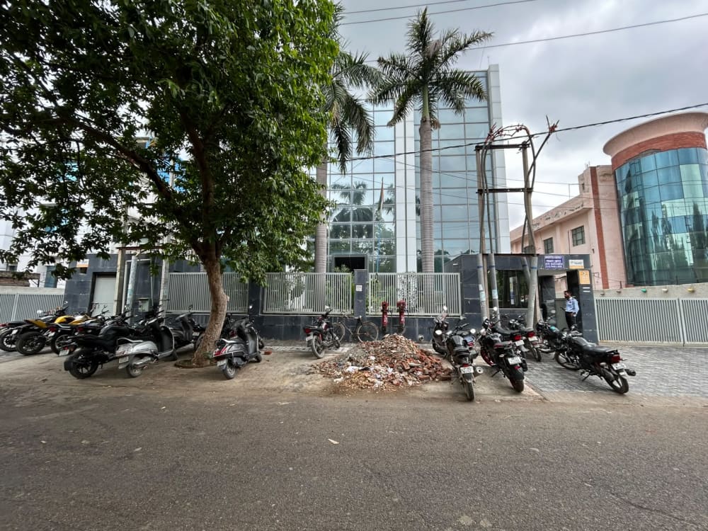 20,000 Sq.ft to 1 Lac Square Feet Industrial Factory for Rent in Phase-2 Noida