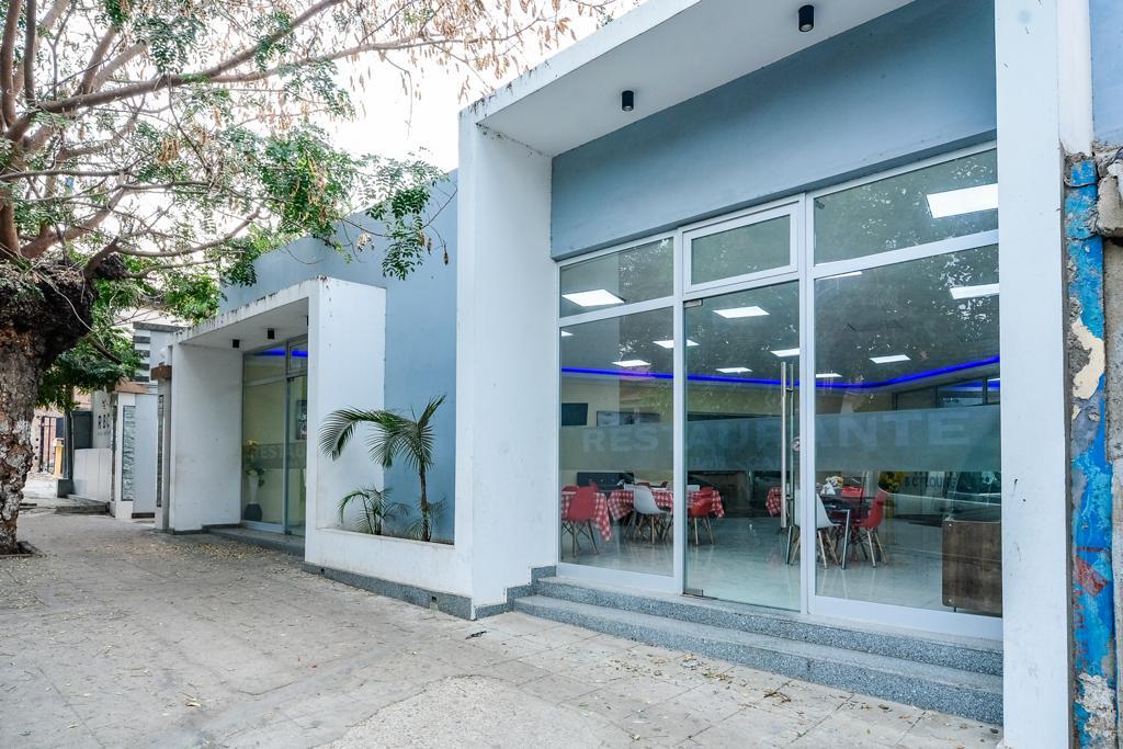 Parte da Fachada do edificio Piramide - Condominio Agenfor