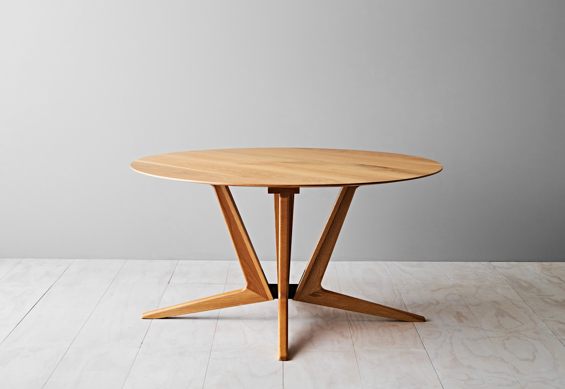 Horsham Small Round Dining Table (120cm Diameter) - Francis of Malvern