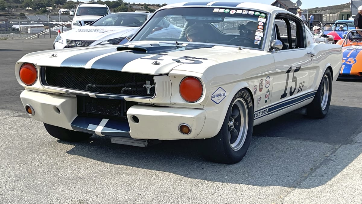 Image of classic car at the 2021 Pebble Beach Concours dElegance.