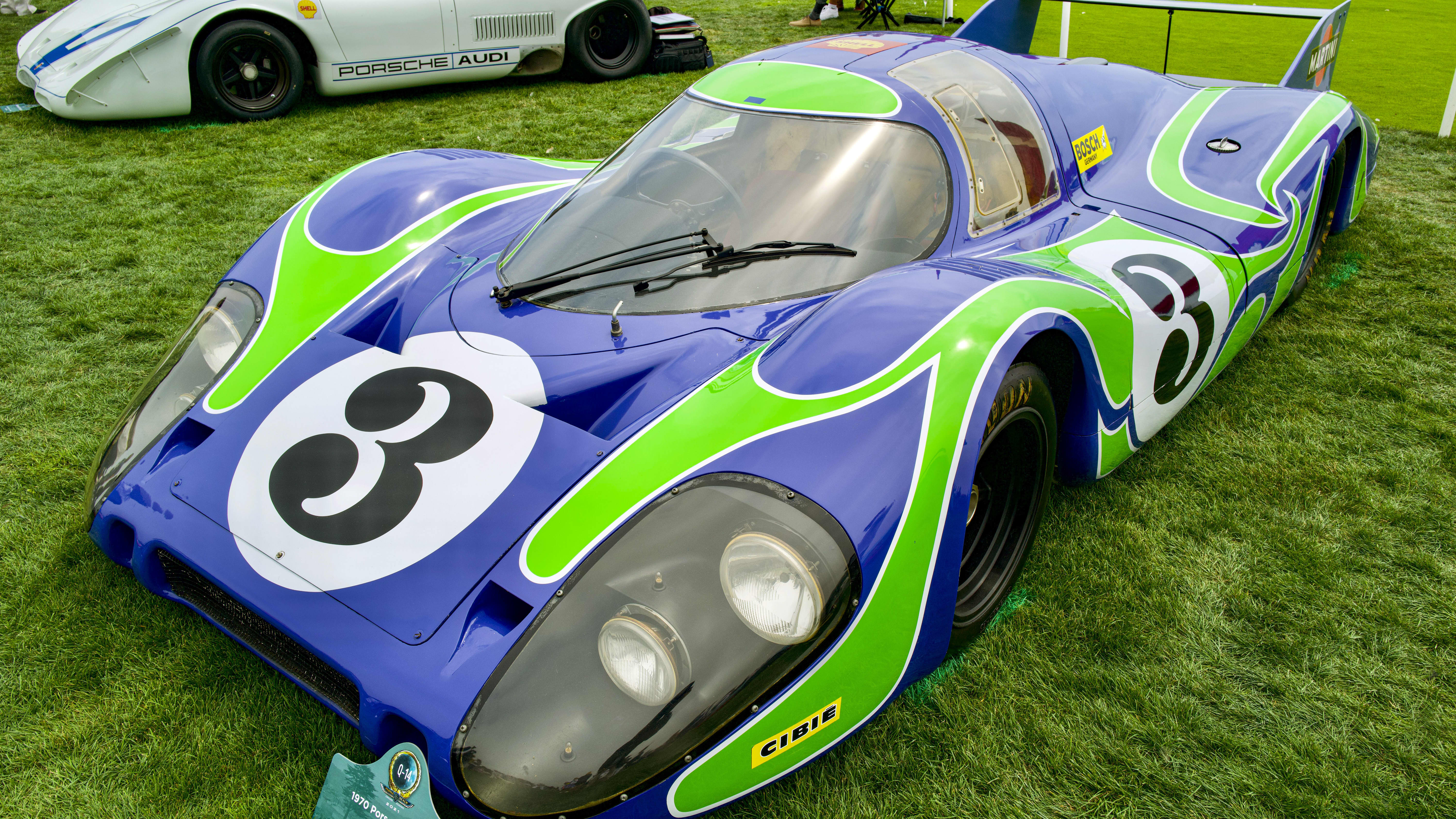 Image of classic car at the 2021 Pebble Beach Concours dElegance.