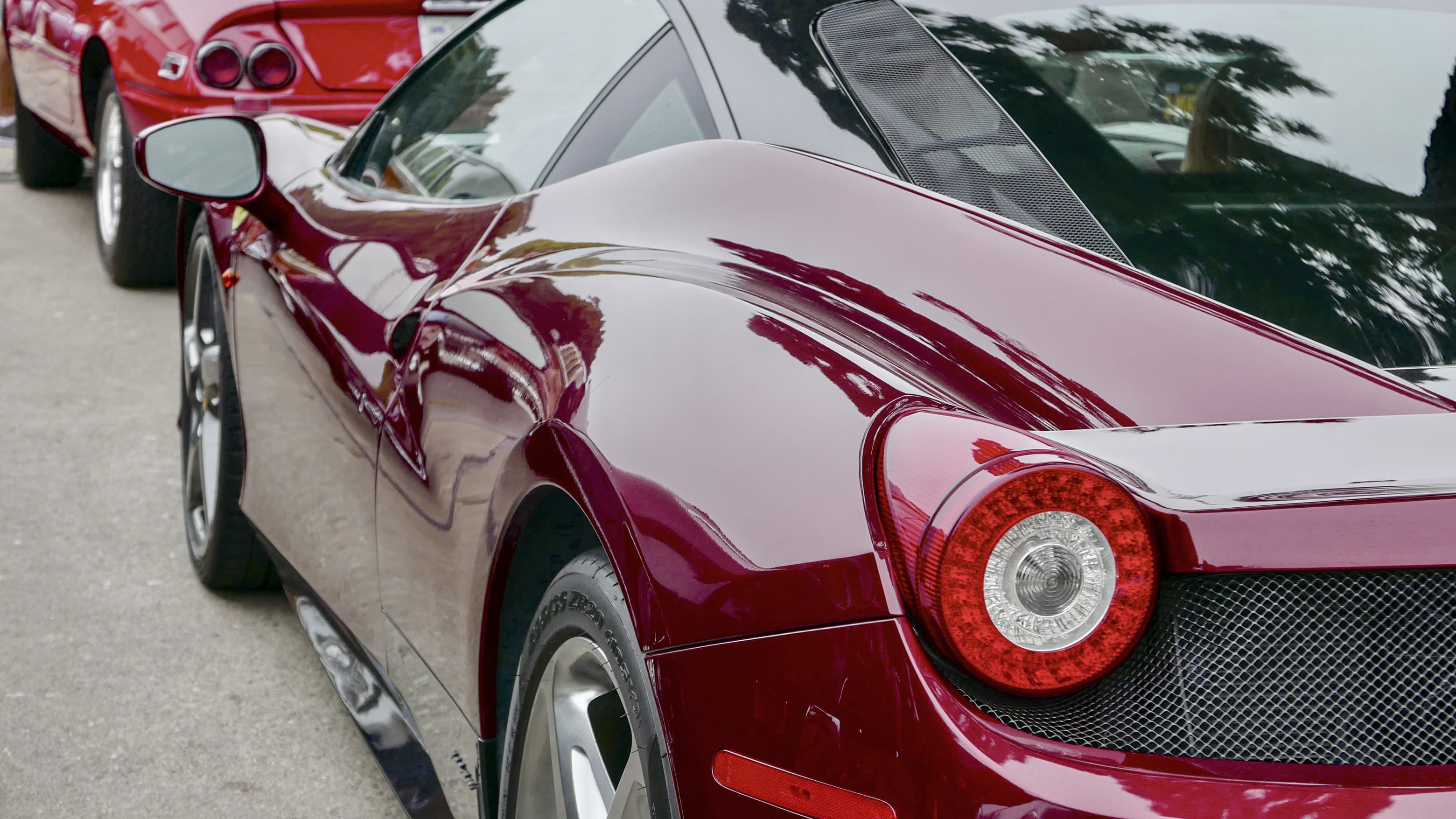 Image of classic car at the 2021 Pebble Beach Concours dElegance.