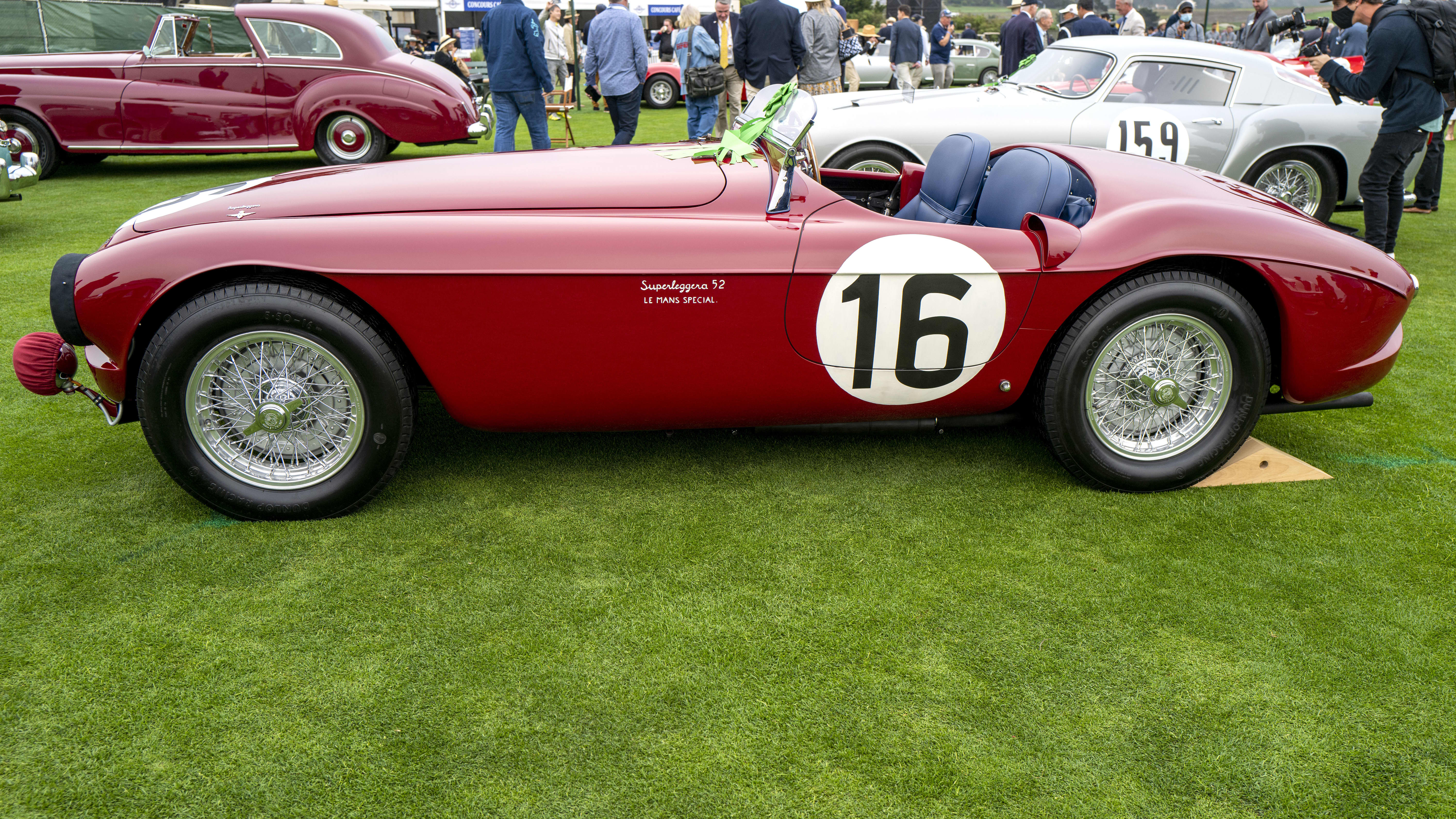 Image of classic car at the 2021 Pebble Beach Concours dElegance.