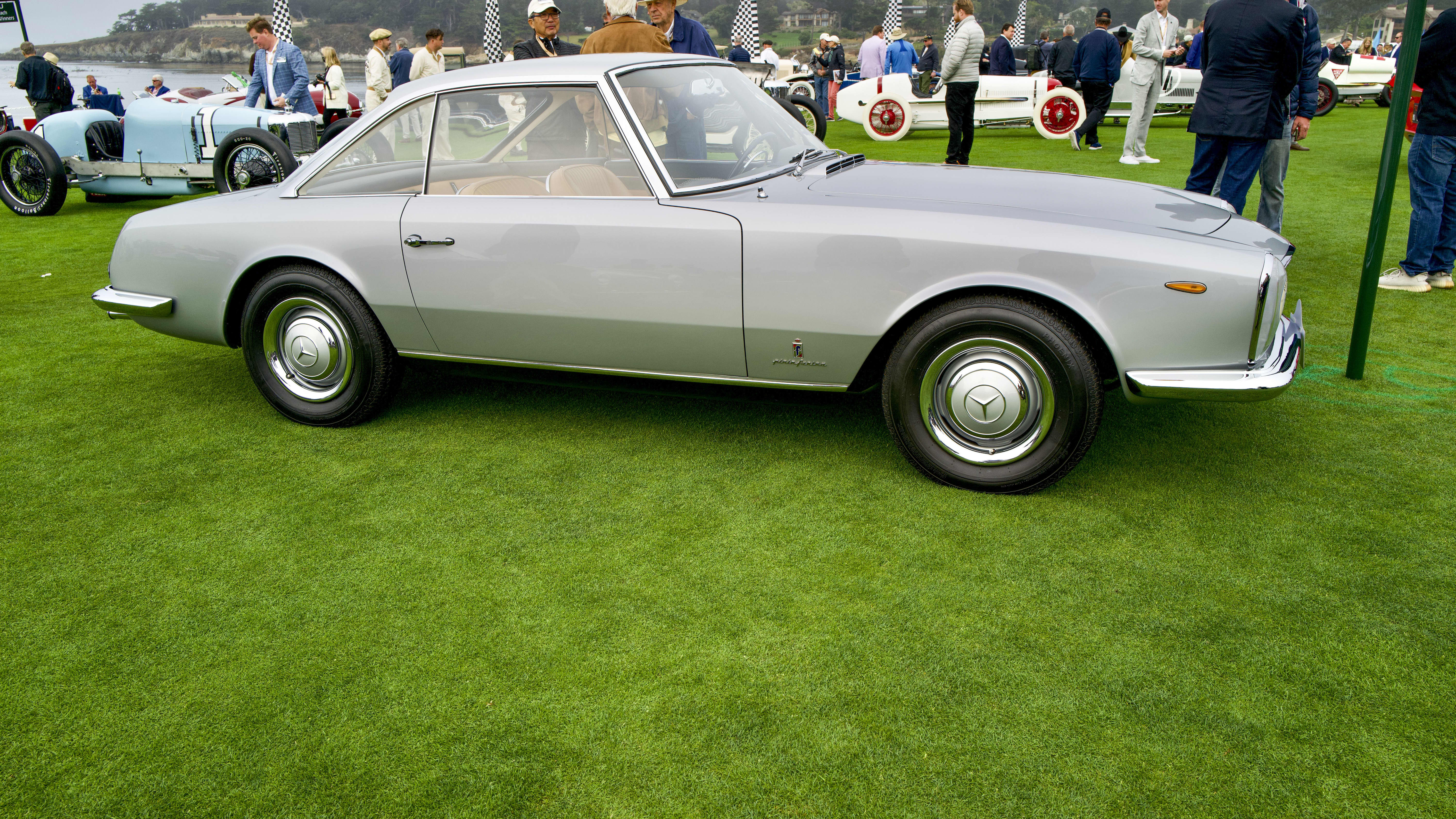 Image of classic car at the 2021 Pebble Beach Concours dElegance.