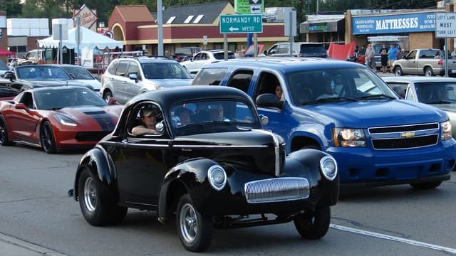 image from the 2022 Woodward Dream Cruise