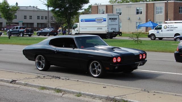 image from the 2022 Woodward Dream Cruise