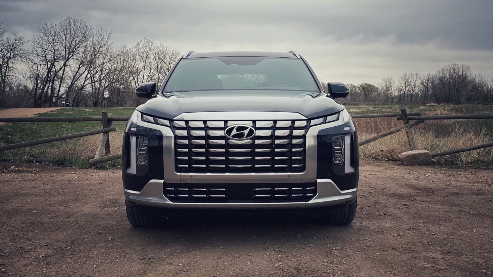 front view of the 2023 Hyundai Palisade Calligraphy