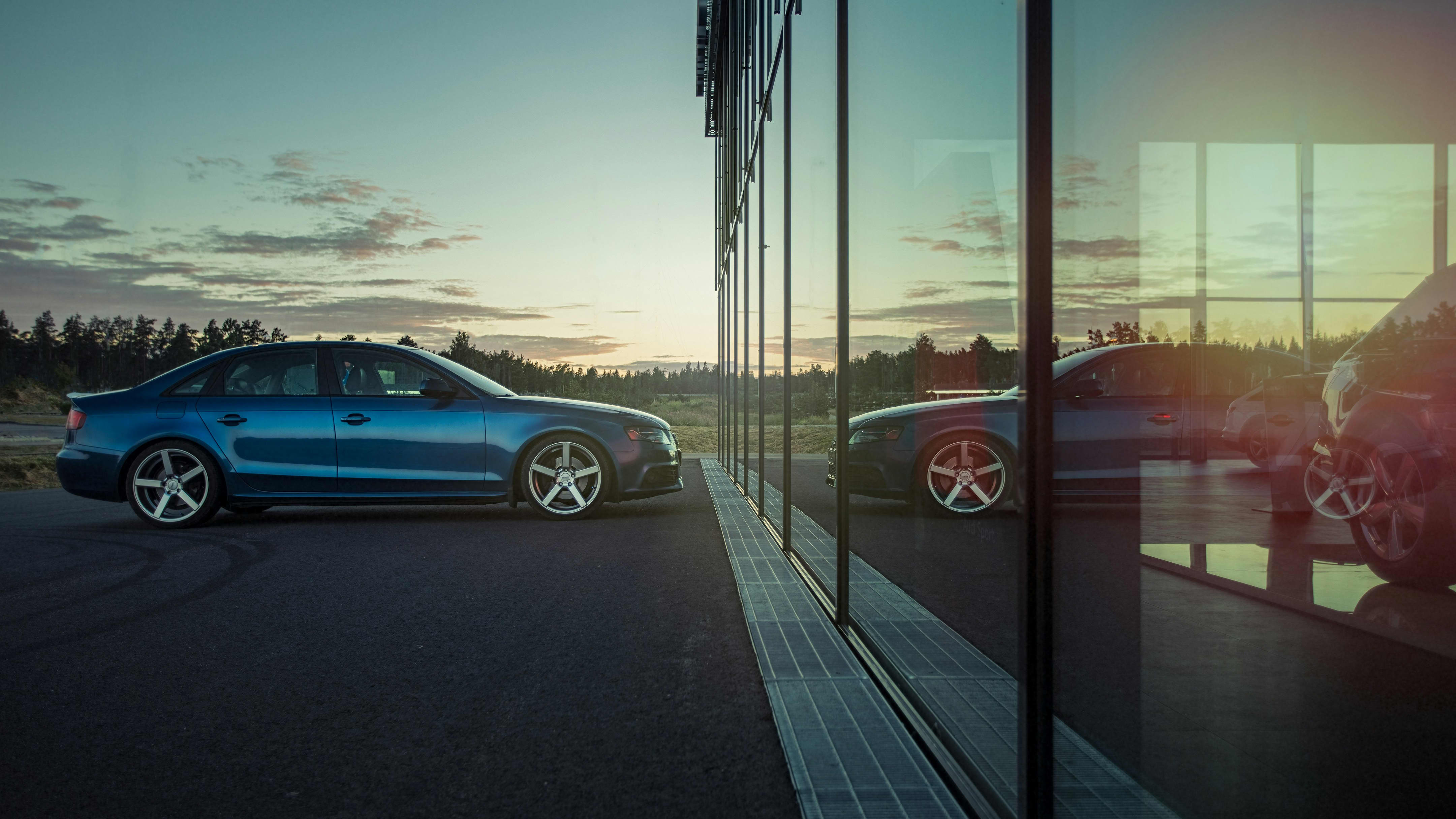 image of an Audi outside a dealership