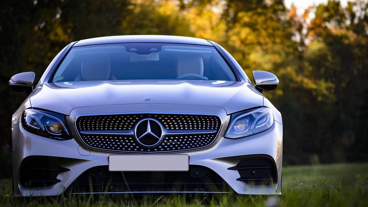 image of a mercedes