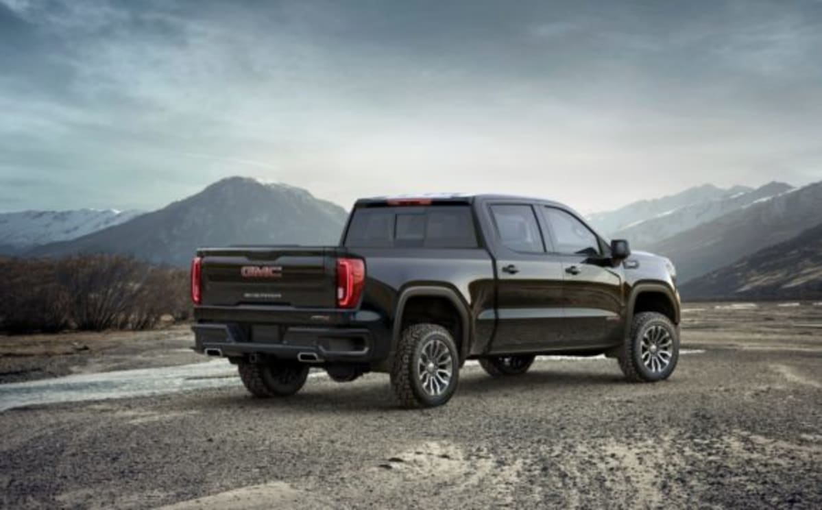 2020 GMC Sierra AT4