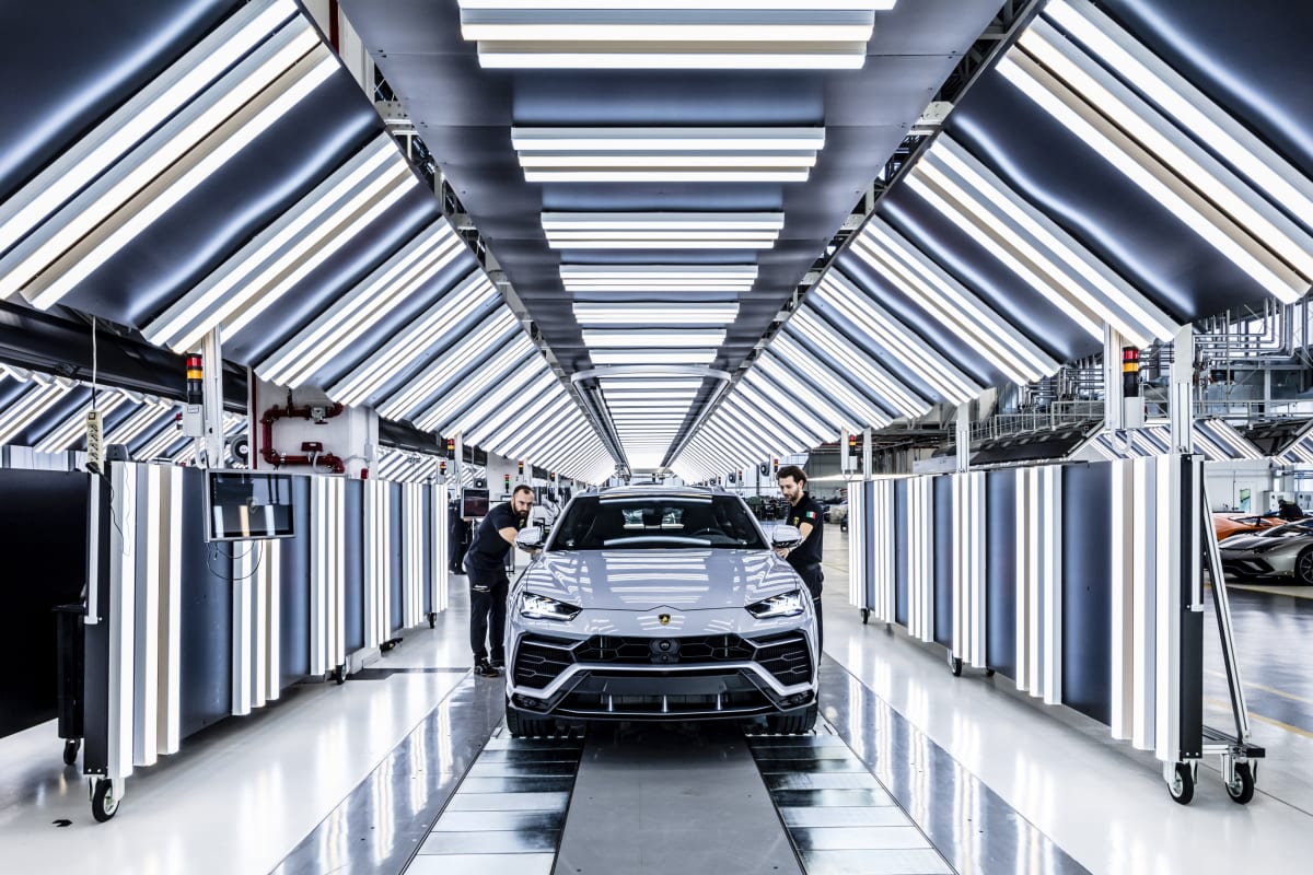 Lamborghini has produced the 10,000th Urus