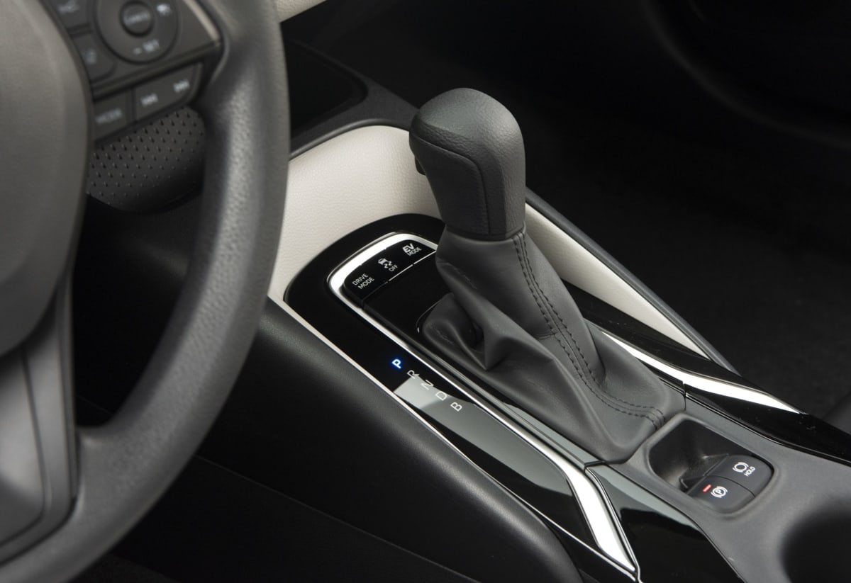Thankfully, Toyota chose not to follow the trendy use of ghetto-blaster inspired styling for its interior.