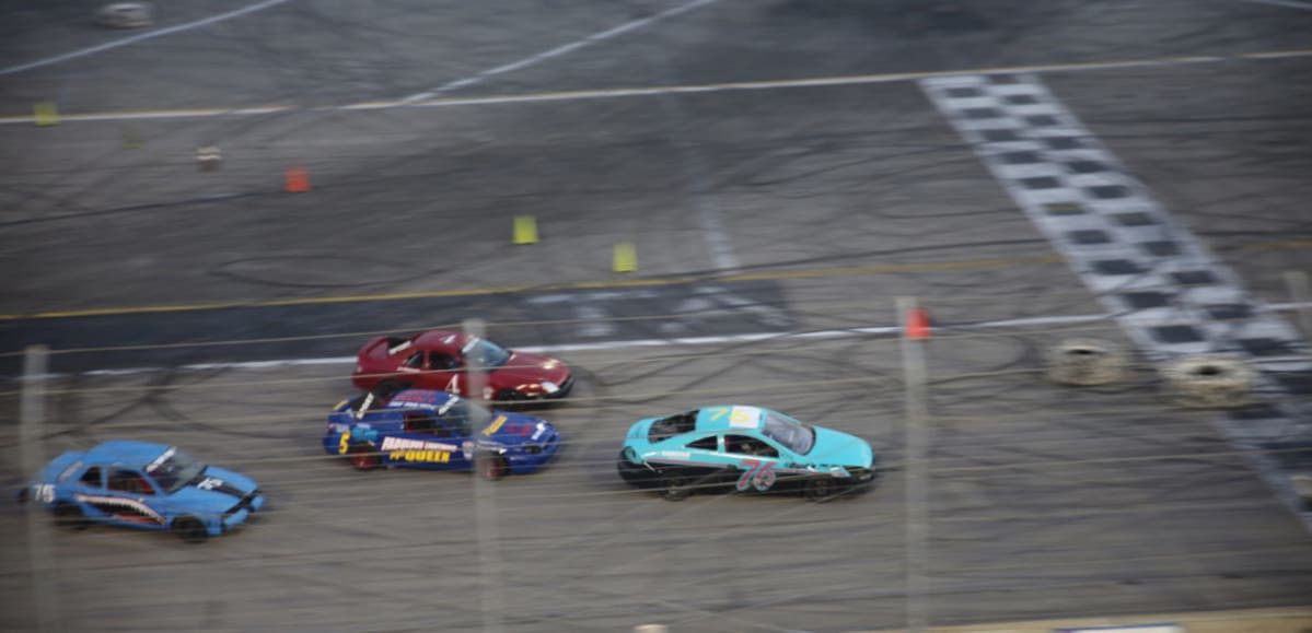 The Fun-o-Meter went through the roof with the Figure 8 racing due to the many close-calls in the intersection, each one eliciting a stadium full of “OOOOH!s” and “WOAHs!!!”