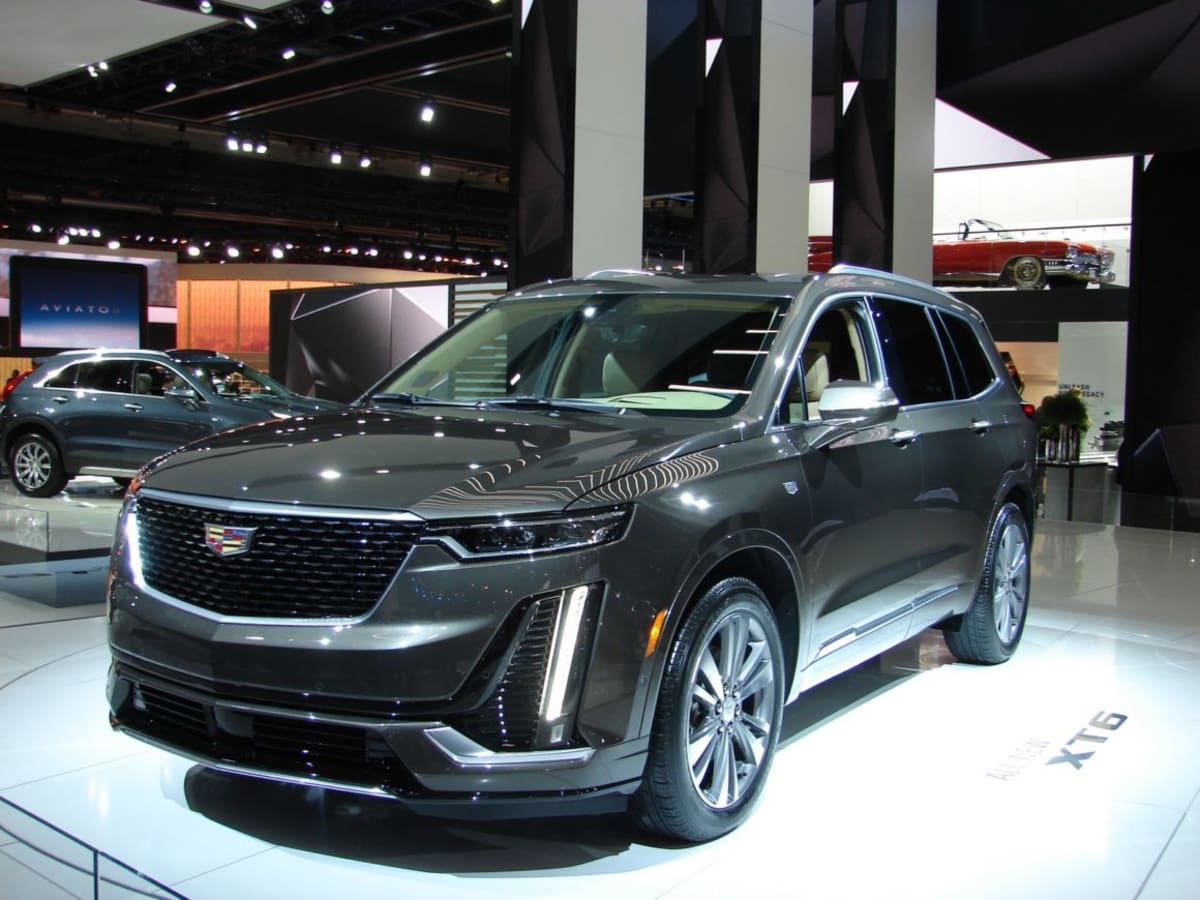 2020 Cadillac XT6 (Mark Dapoz)