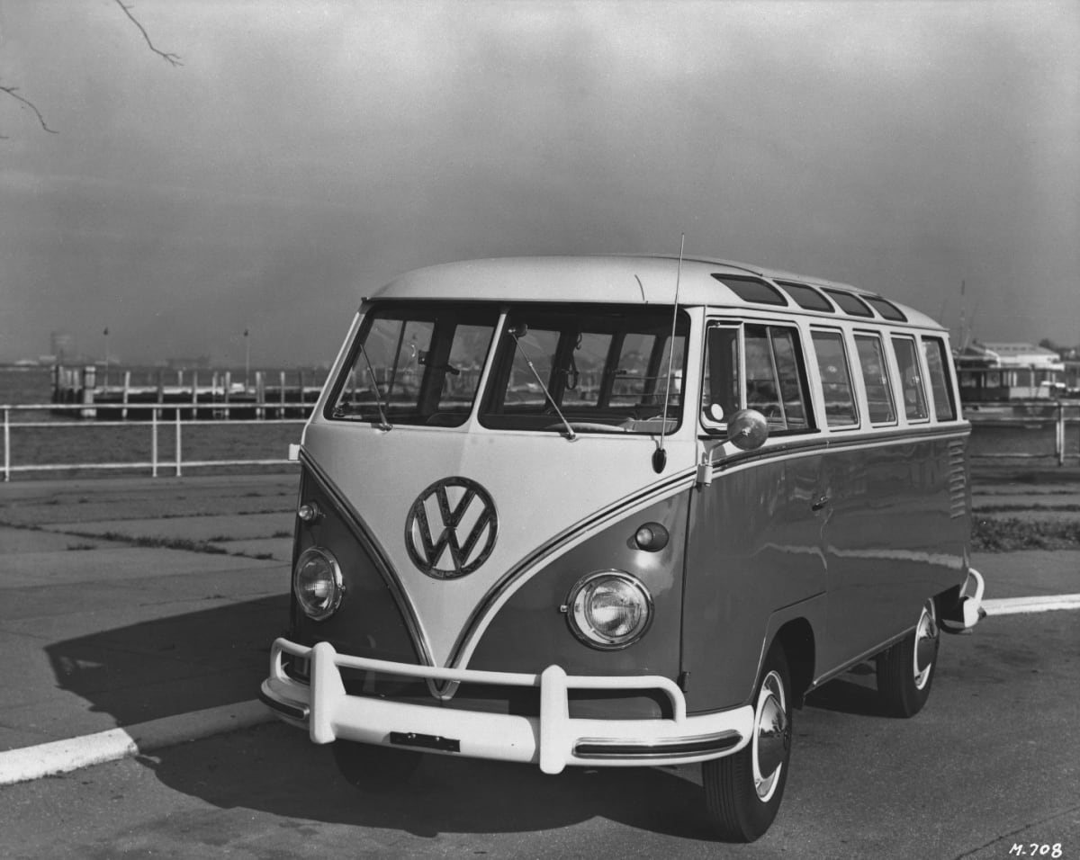 Volkswagen 23-Window Bus